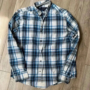 AE Outfitters Button-down shirt size Large